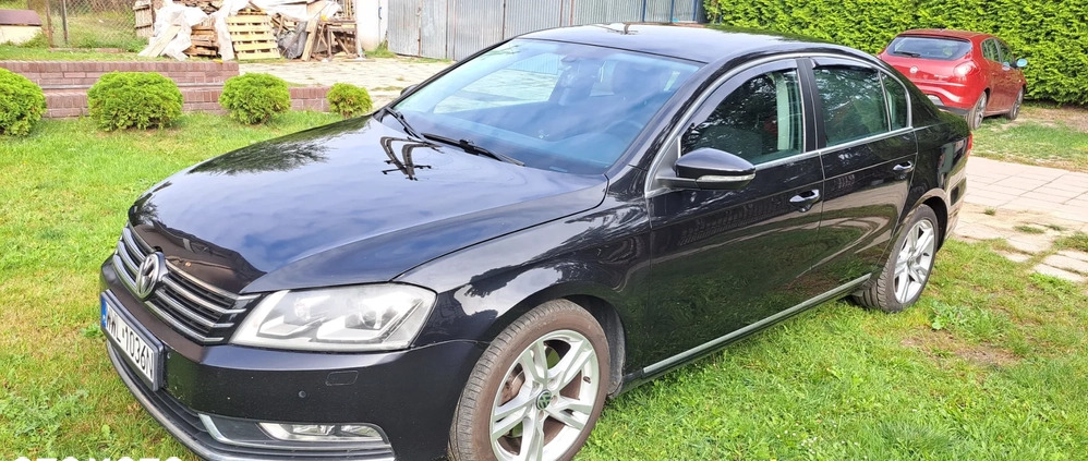 Volkswagen Passat cena 27500 przebieg: 208000, rok produkcji 2012 z Strzelce Opolskie małe 497